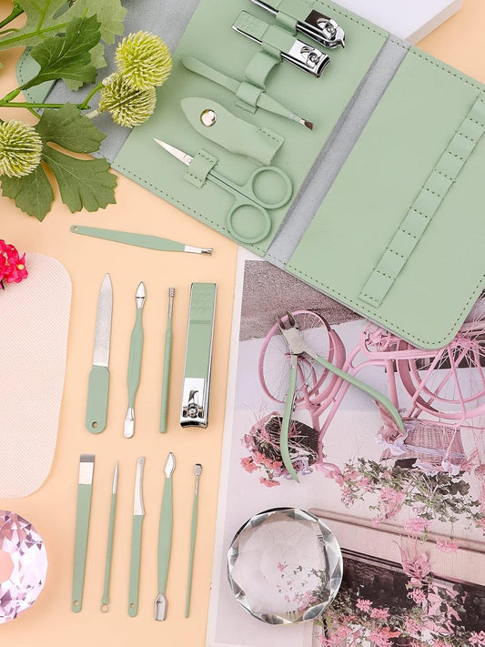 16-PCS Professional Manicure Pedicure Kit